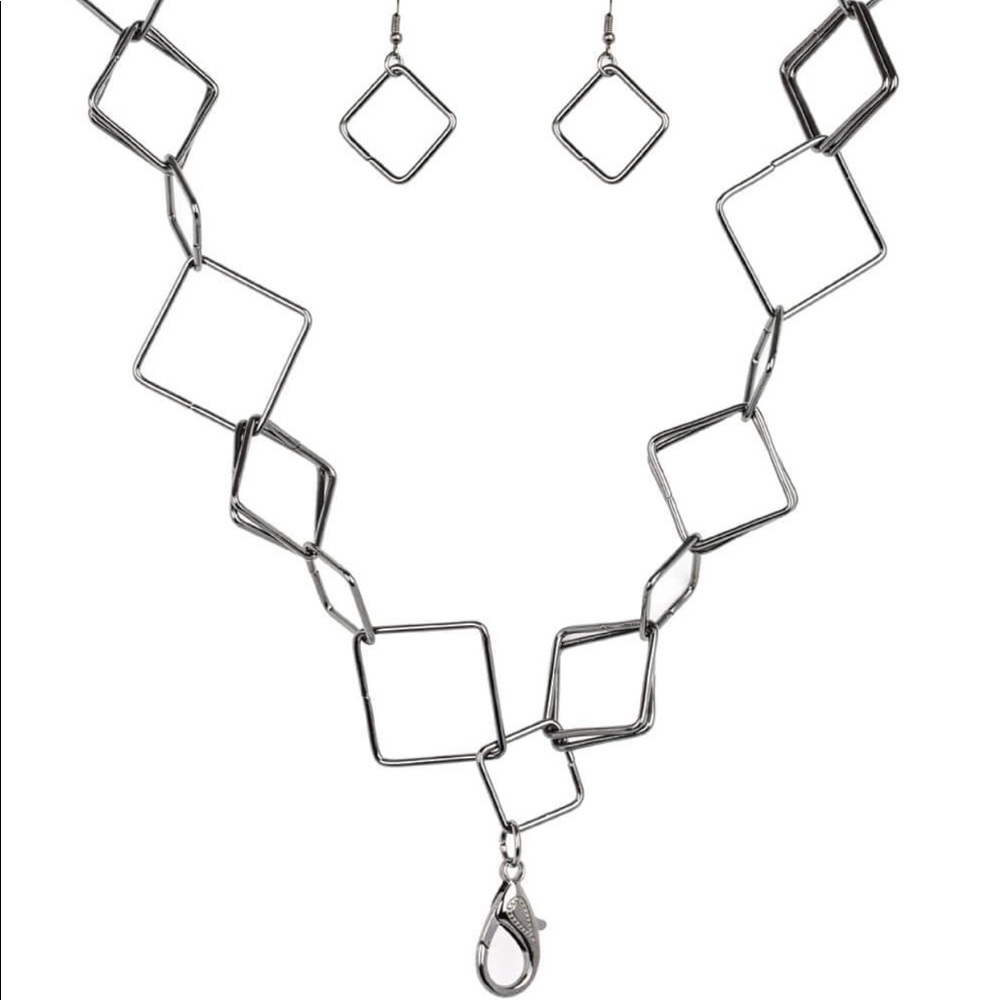 Necklace Gun metal lanyards.